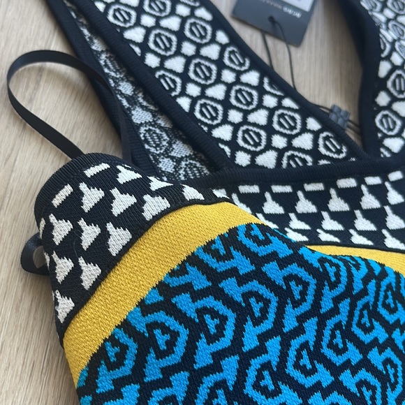 BCBC MAX AZRIA SUPER SEXY DRESS- MULTI-COLOR NWT’s. WOMENS - XXS - Picture 12 of 17